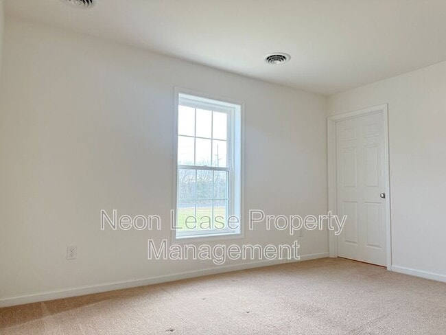 Building Photo - 129 Church St