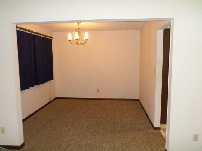 Building Photo - House on Browning available NOW