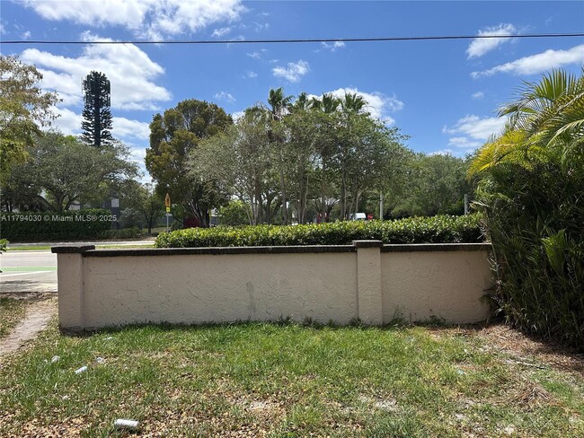Building Photo - 3530 NW 116th Terrace