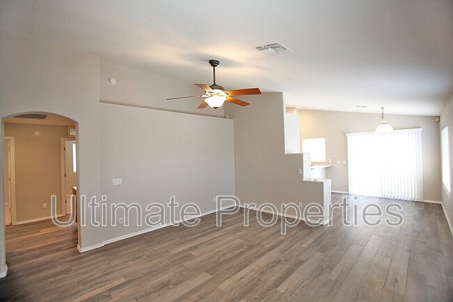 Building Photo - 8023 W Melinda Ln