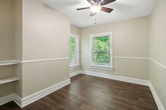 Building Photo - 2078 Linden Ave