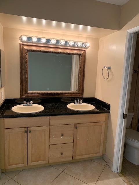 Building Photo - 955 Egret Cir