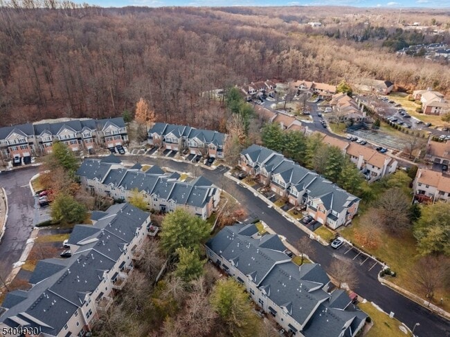 Building Photo - 30 Hoover Ave