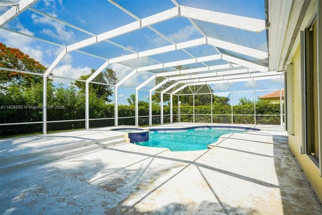 Building Photo - 2575 Muirfield Terrace