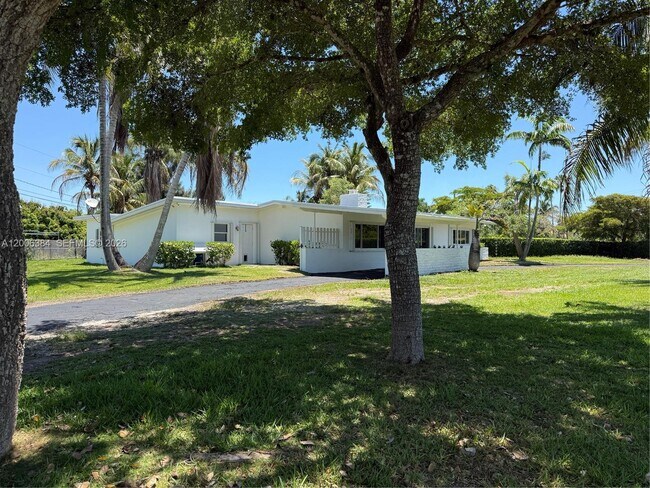 Building Photo - 15395 SW 272nd St