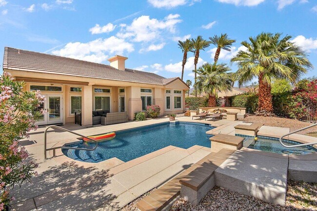 Building Photo - 37948 Breeze Way