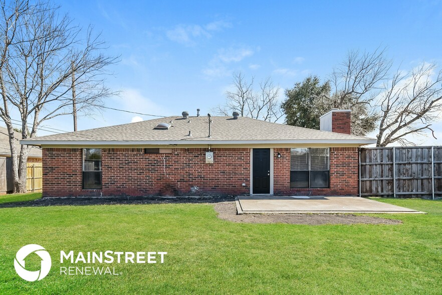 Building Photo - 600 Orchard Ln