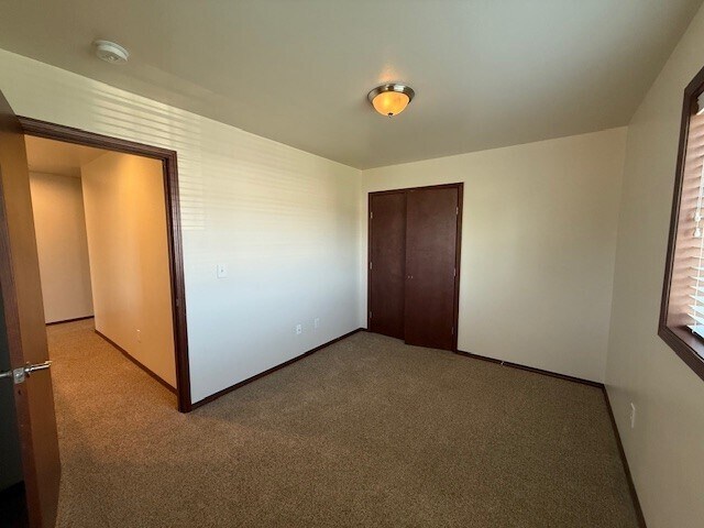 Building Photo - 2050 Andress Ln