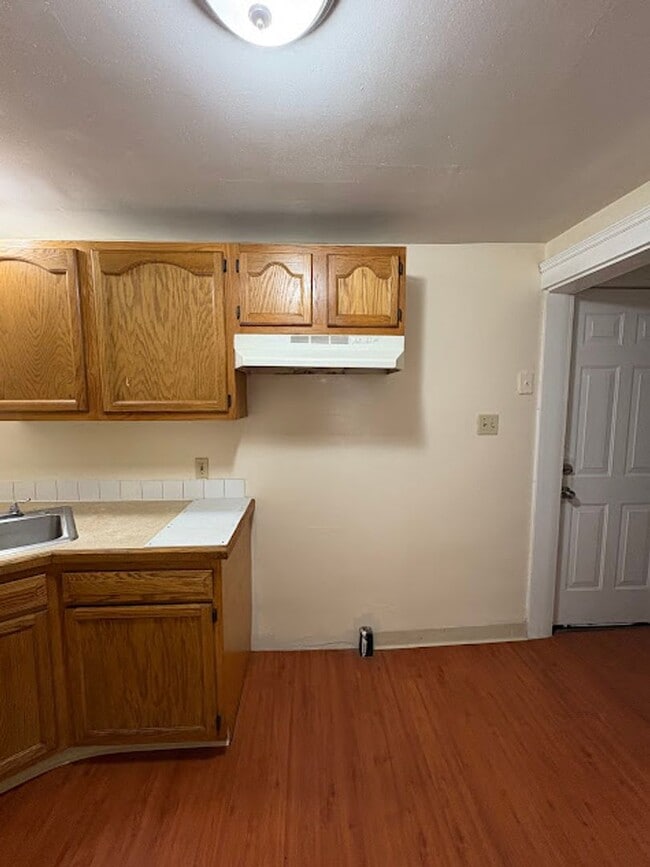 Building Photo - 2 Bedroom 1 Bathroom Home for Rent!