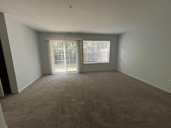 Building Photo - 2815 Barclay Way