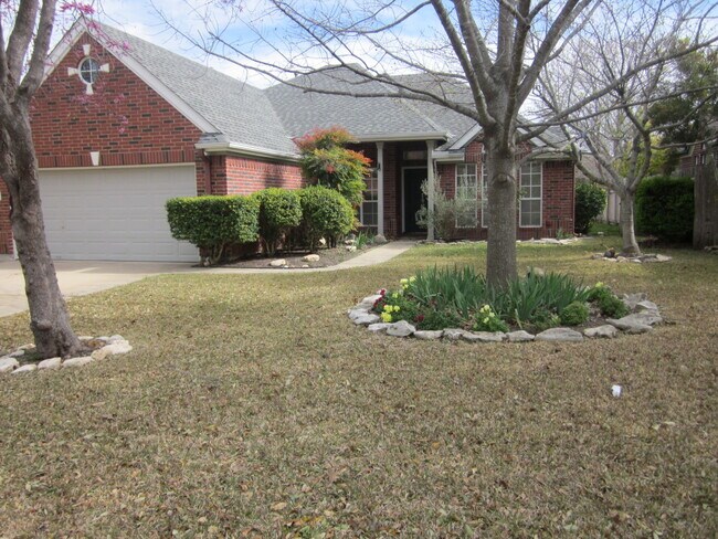 Building Photo - 3 Bedroom 2 Bathroom Home-Georgetown