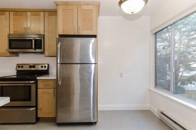 Building Photo - 1 bedroom in San Francisco CA 94118