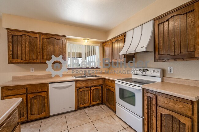 Building Photo - APPLY TODAY!