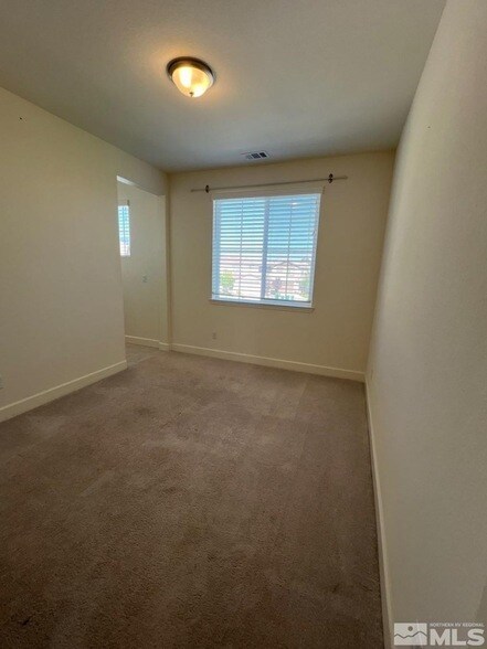 Building Photo - 9722 Quartette Dr