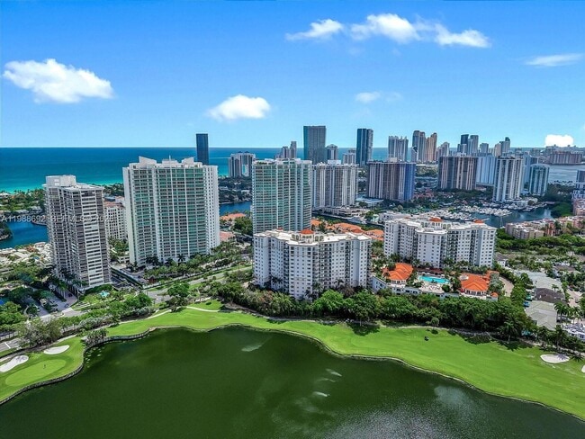 Building Photo - 19955 NE 38th Ct