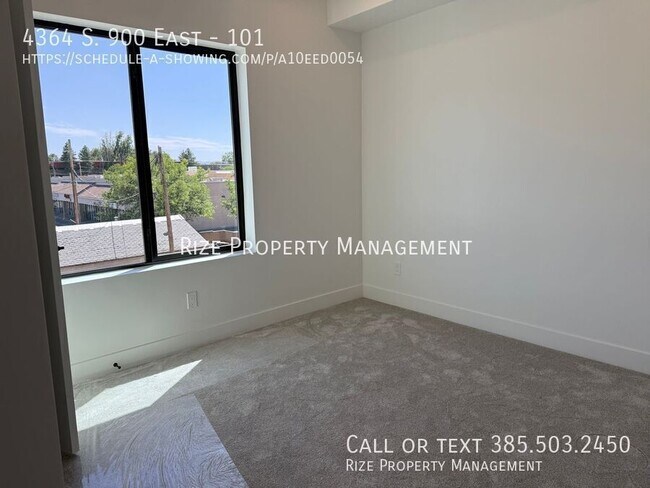 Building Photo - 4364 S 900 E