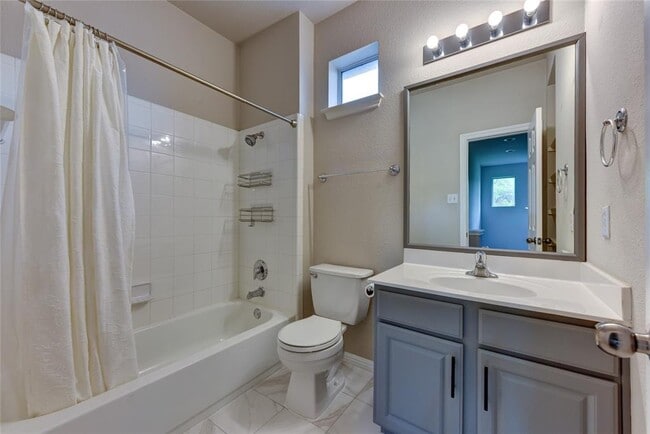 Building Photo - 411 W St Elmo Rd