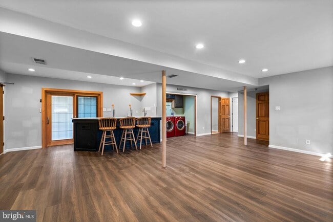 Building Photo - 3206 Seiter Ln