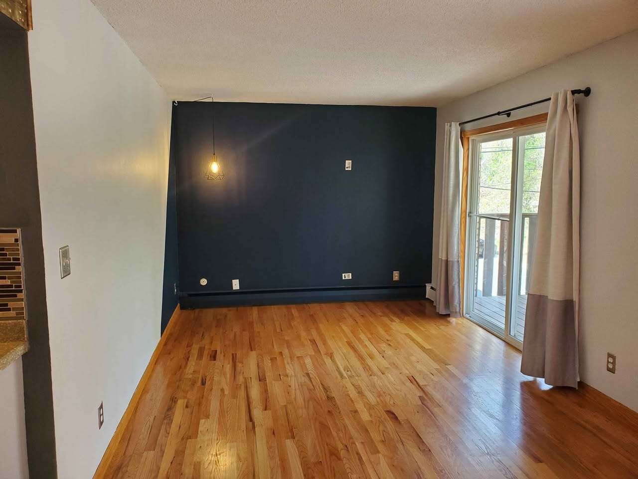 Building Photo - 391 Grand Ave