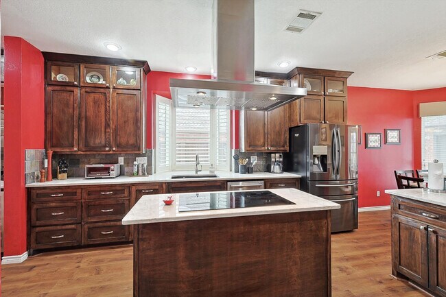 Building Photo - 2005 Glory Creek Cir