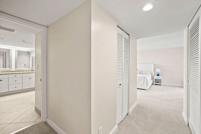 Building Photo - 3440 S Ocean Blvd