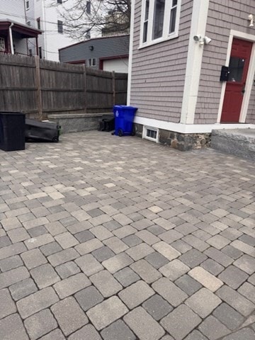 Building Photo - 79 Robert St