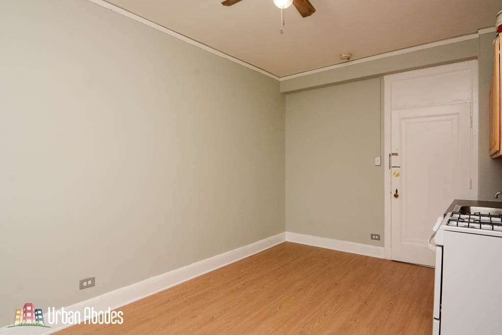 Building Photo - 3835 N Fremont St