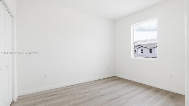 Building Photo - 17872 SW 359th Ter