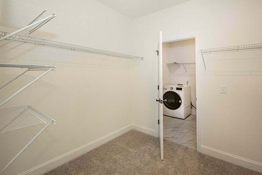 Building Photo - 12730 Duckfoot Ln