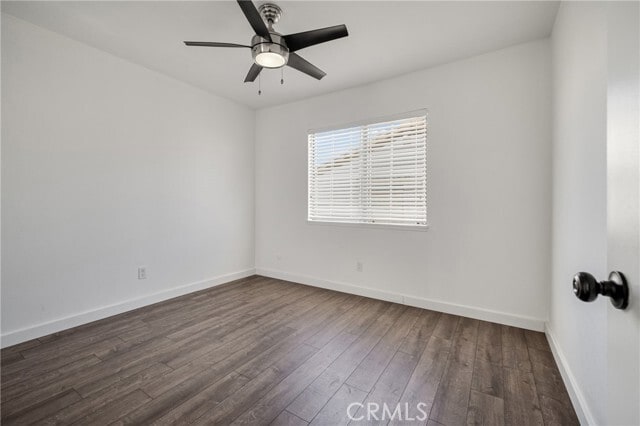 Building Photo - 5360 Las Virgenes Rd