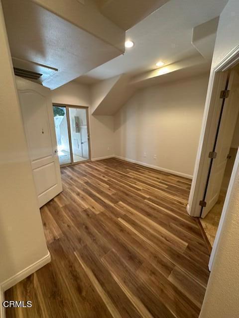 Building Photo - 346 Metropole Ave