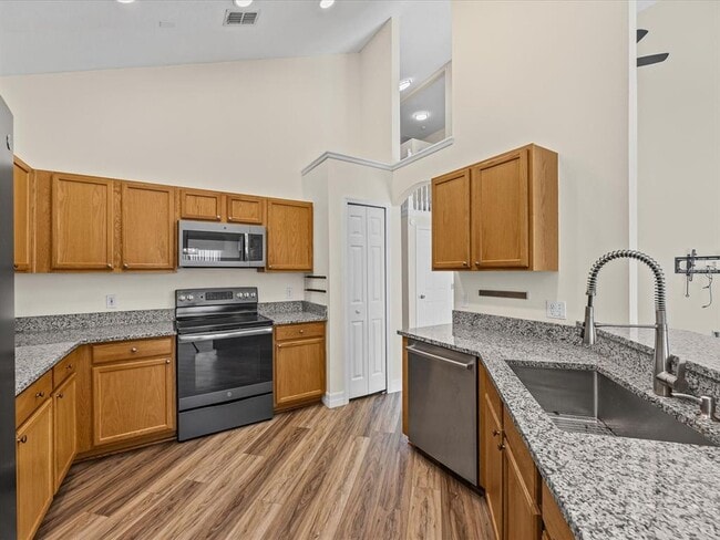 Building Photo - 1111 Liberty Hall Dr