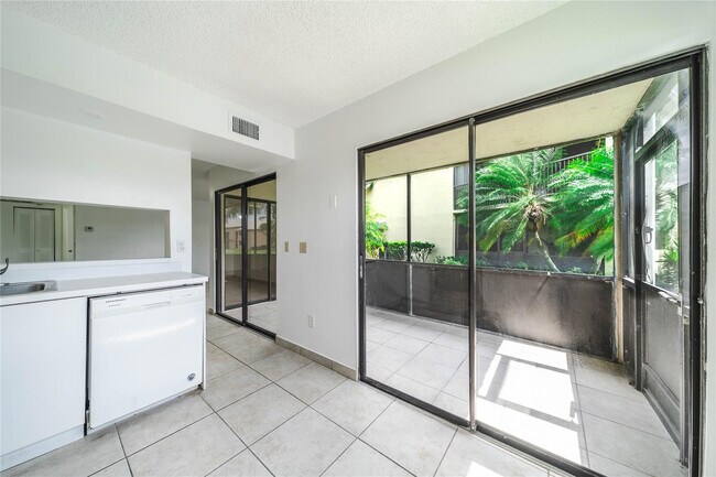 Building Photo - 1000 Constitution Dr