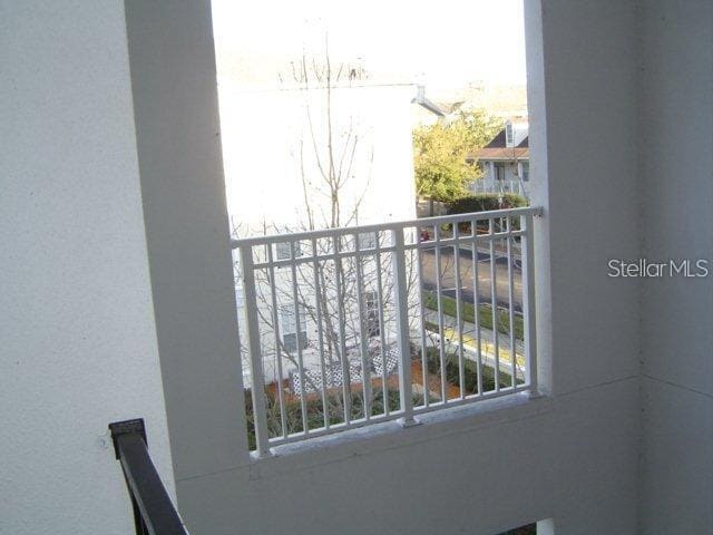 Building Photo - 235 Goldenrain Dr