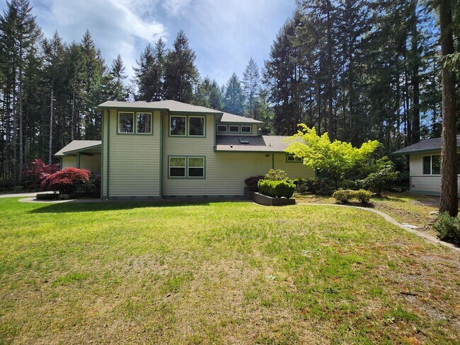Building Photo - 4354 NW Westgate Rd