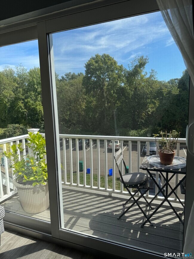 Building Photo - 103 Peddlers Dr