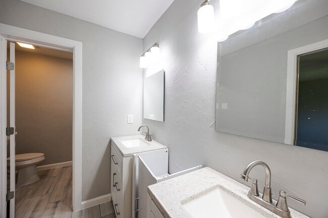 Building Photo - 2609 Herring Cir