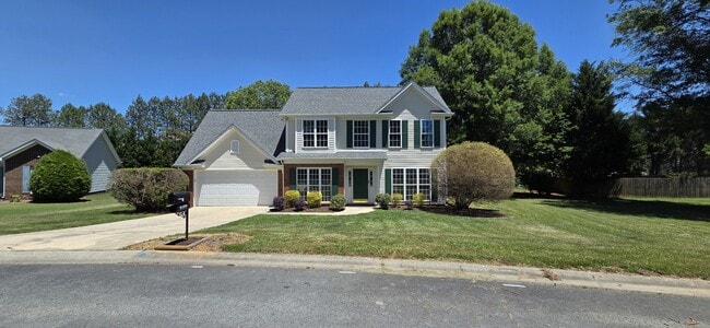 Building Photo - 3508 Selway Dr