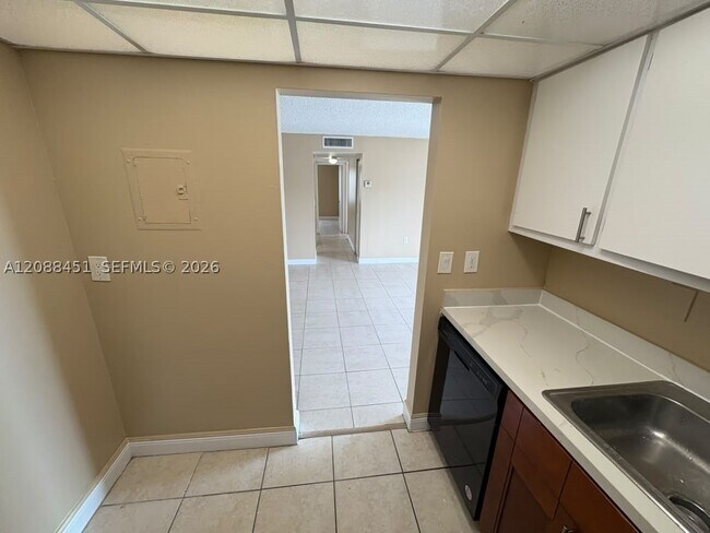 Building Photo - 488 NW 165th St