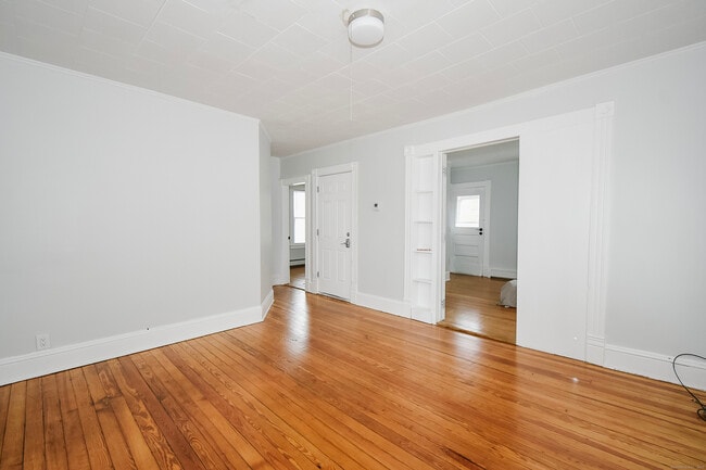 Building Photo - 22 Kelley St