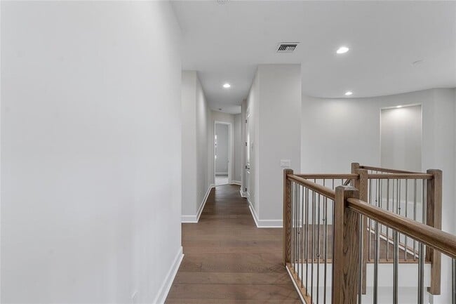 Building Photo - 5217 Liberty Ln