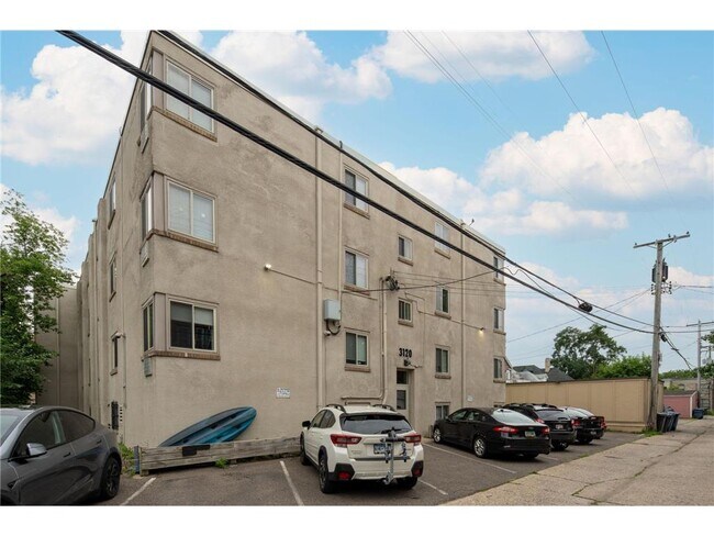 Building Photo - 3120 Hennepin Ave S
