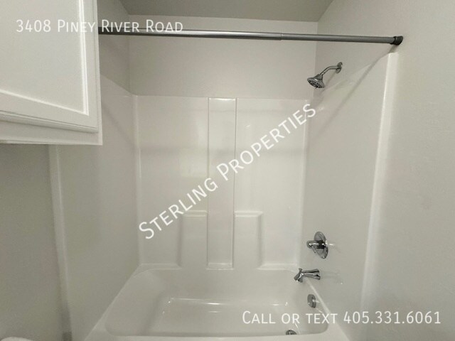 Building Photo - 3408 Piney River Dr