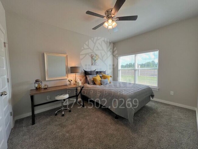 Building Photo - 2/2 | The Hudson at Central Landing- Apartments in Conway, AR!