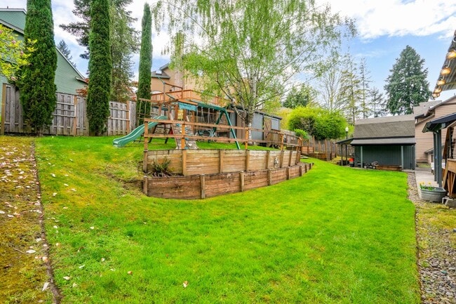 Building Photo - 7393 SW Bayberry Dr