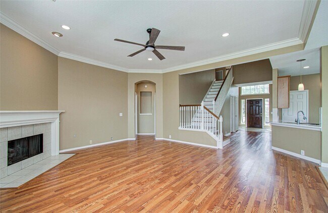 Building Photo - 12138 Canyon Arbor Way