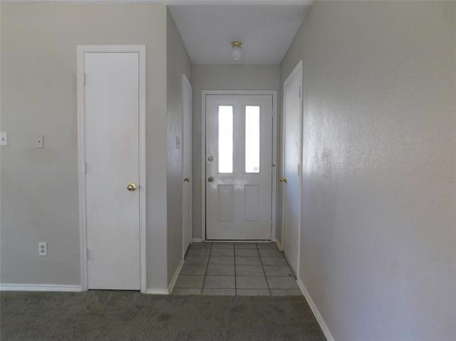 Building Photo - 404 Pace Dr