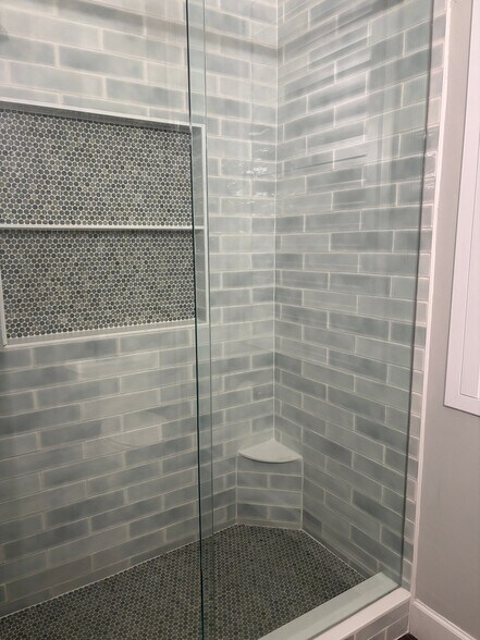 Building Photo - 1421 Carlow Cir