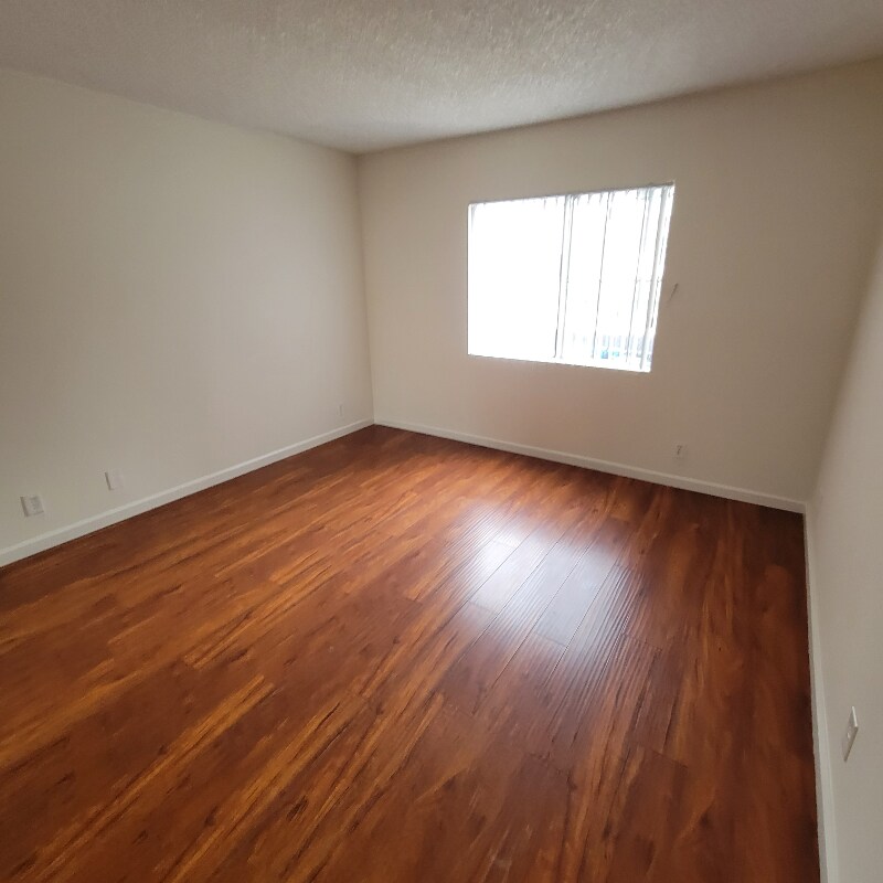 Building Photo - 5011 Monte Vista St