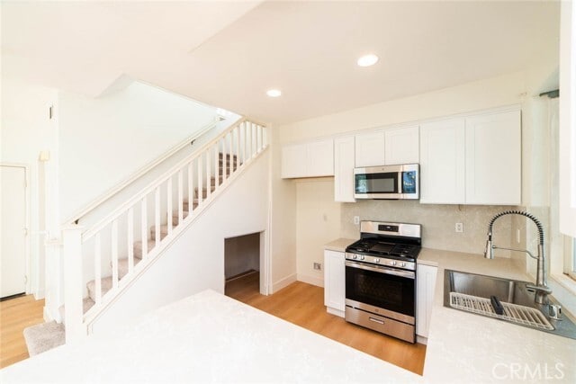 Building Photo - 206 Garden Gate Ln